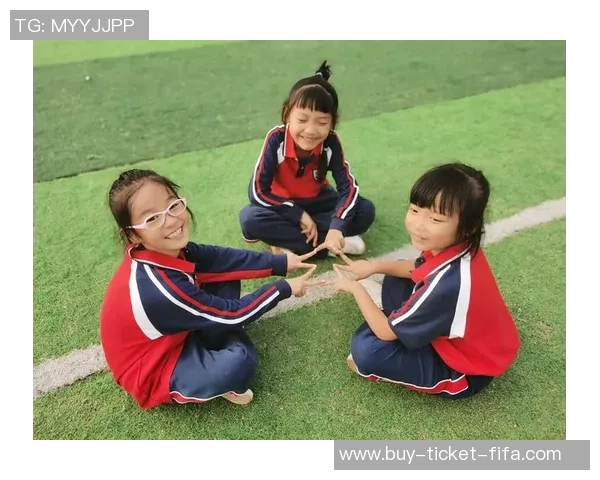 小小足球赛欢声笑语儿歌伴随快乐成长的童年时光