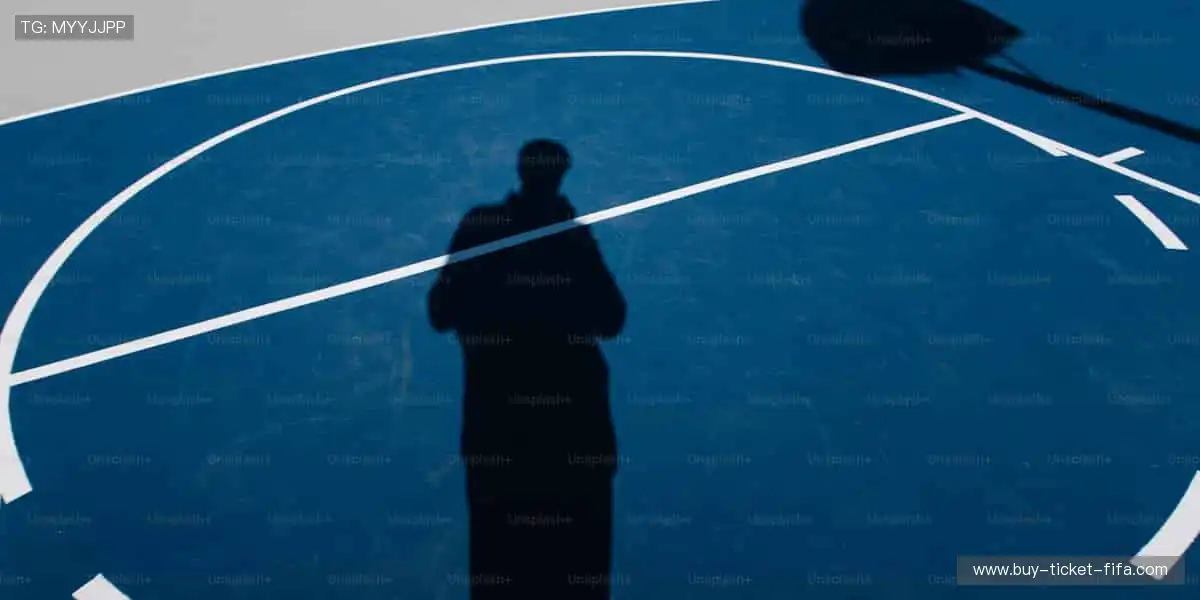 正品周边，球迷专属荣耀！🎁🏆